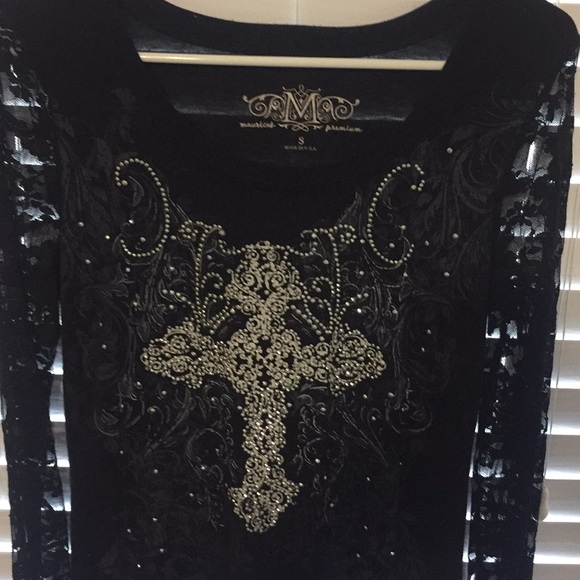 Top - Picture 2 of 6